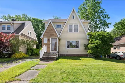 17001 Truax Avenue, Loveland, OH 44111 - Photo 1