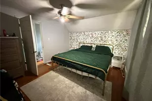 707 47th St, Vienna, WV 26105 - Photo 9