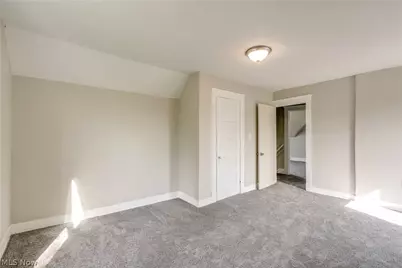 15413 Raymond Street, Maple Heights, OH 44137 - Photo 21