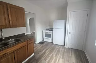 2110 W 85th St, Loveland, OH 44102 - Photo 5
