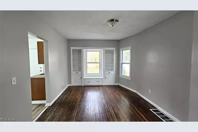 2110 W 85th Street, Loveland, OH 44102 - Photo 9