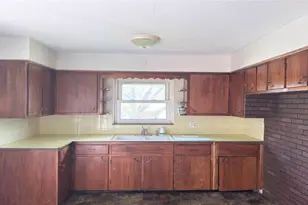 785 Brittain Rd, Akron, OH 44305 - Photo 7