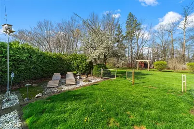 2050 Marshfield Road, Mayfield Heights, OH 44124 - Photo 35
