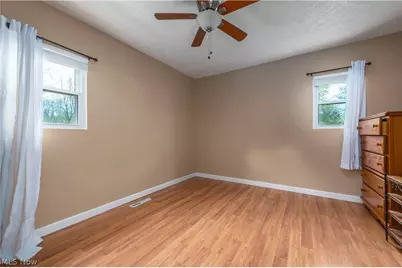 10716 Green Road, Wakeman, OH 44889 - Photo 17
