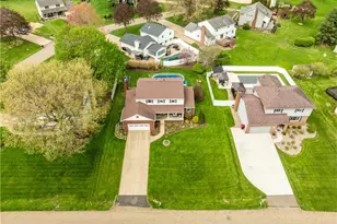 8811 Blitzen Rd NW, North Canton, OH 44720 - Photo 3