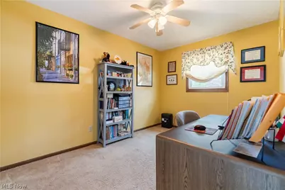 8811 Blitzen Road NW, North Canton, OH 44720 - Photo 33