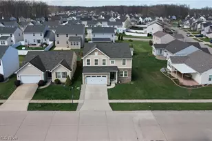 6138 E Meadow Farm Ln, Lorain, OH 44053 - Photo 9
