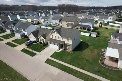 6138 E Meadow Farm Lane, Lorain, OH 44053 - Photo 11