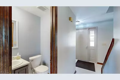 13608 Inverness Avenue NW, Uniontown, OH 44685 - Photo 17