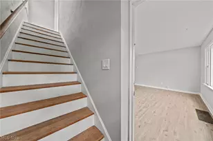 2432 21st St, Cuyahoga Falls, OH 44223 - Photo 5