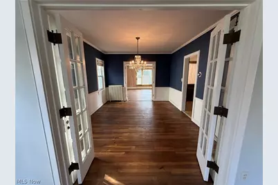 131 E 200th Street, Euclid, OH 44119 - Photo 7