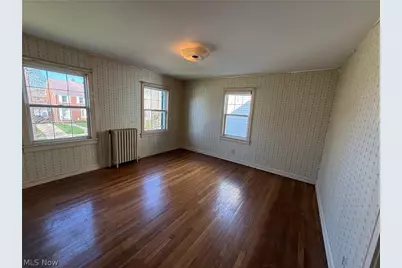 131 E 200th Street, Euclid, OH 44119 - Photo 19