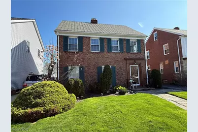 131 E 200th Street, Euclid, OH 44119 - Photo 3