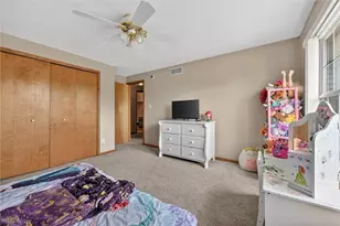 81 S Brookside Dr, Oak Harbor, OH 43449 - Photo 31
