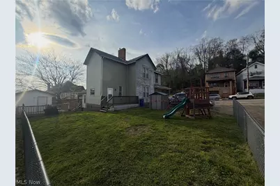 316 Grant Street, East Liverpool, OH 43920 - Photo 3