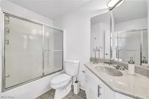 8709 Deer Creek Dr, Grandview Heights, OH 44147 - Photo 31