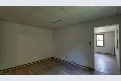 1222 Blaine Avenue, Cambridge, OH 43725 - Photo 23