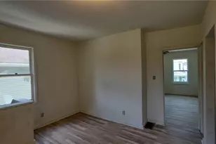 1222 Blaine Ave, Cambridge, OH 43725 - Photo 5