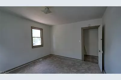 1222 Blaine Avenue, Cambridge, OH 43725 - Photo 31