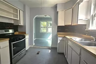9910 Zimmer Ave, Loveland, OH 44102 - Photo 3