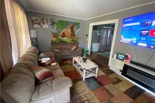 9910 Zimmer Ave, Loveland, OH 44102 - Photo 9