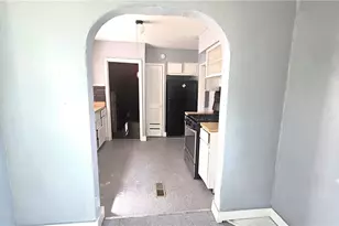9910 Zimmer Ave, Loveland, OH 44102 - Photo 5