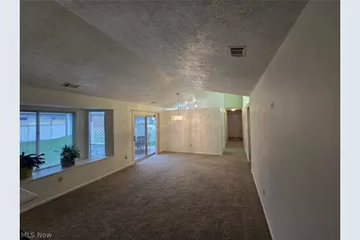 355 Village Pointe Drive #F, Akron, OH 44313 - Photo 9