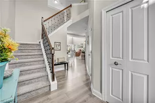 606 Monteforte Ct, Avon Lake, OH 44012 - Photo 3