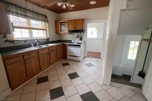 238 Para Ave, Akron, OH 44305 - Photo 9