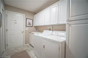 2917 Windsor Ct, Stow, OH 44224 - Photo 25