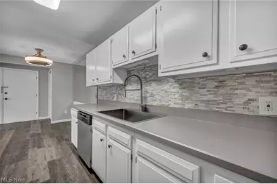 8583 N Akins Road #202, North Royalton, OH 44133 - Photo 19