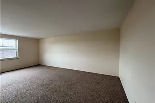 11850 Edgewater Dr, Oakwood, OH 44107 - Photo 7