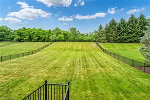 690 River Bend Blvd, Kent, OH 44240 - Photo 13