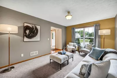 690 River Bend Boulevard, Kent, OH 44240 - Photo 5