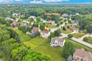 690 River Bend Blvd, Kent, OH 44240 - Photo 3