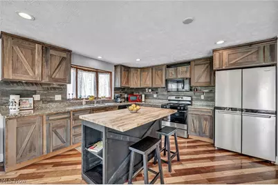 2160 Boston Road, Hinckley, OH 44233 - Photo 17