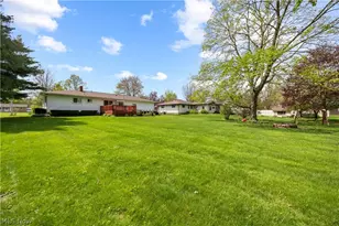 792 Hillcrest Dr, Wadsworth, OH 44281 - Photo 35