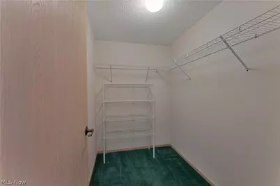 695 E Western Reserve Road #602, Poland, OH 44514 - Photo 21