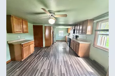 324 Bechtel Road, Leavittsburg, OH 44430 - Photo 5