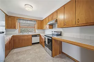 10121 Springfield Rd, Poland, OH 44514 - Photo 13
