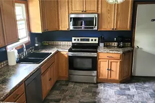 3525 Balsamwood Blvd NW, Uniontown, OH 44685 - Photo 7