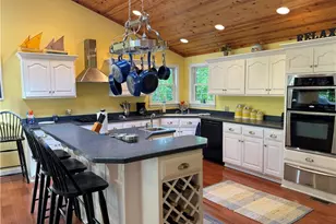 2594 W Buckhorn Dr, Millersburg, OH 44654 - Photo 9