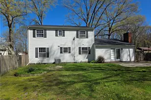 32667 Carriage Ln, Avon Lake, OH 44012 - Photo 7