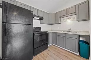 1208-1210 Bellows St, Akron, OH 44301 - Photo 13