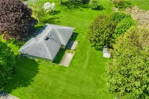 99 Greenridge Dr, Geneva, OH 44041 - Photo 29