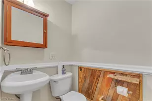 914 Garford Ave, Elyria, OH 44035 - Photo 31