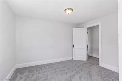 330 N Hawkins Avenue, Akron, OH 44313 - Photo 19