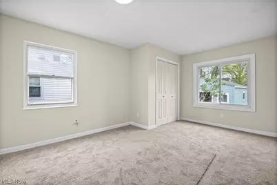 624 Eastern Heights Boulevard, Elyria, OH 44035 - Photo 15