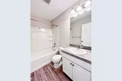 3943 Abigail Drive, Lorain, OH 44053 - Photo 13