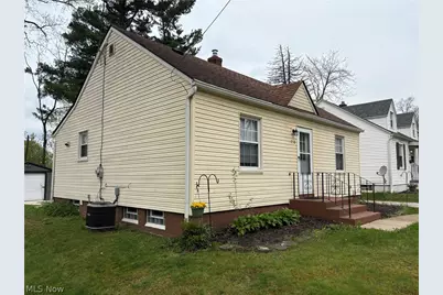 1216 Hardesty Boulevard, Akron, OH 44320 - Photo 5